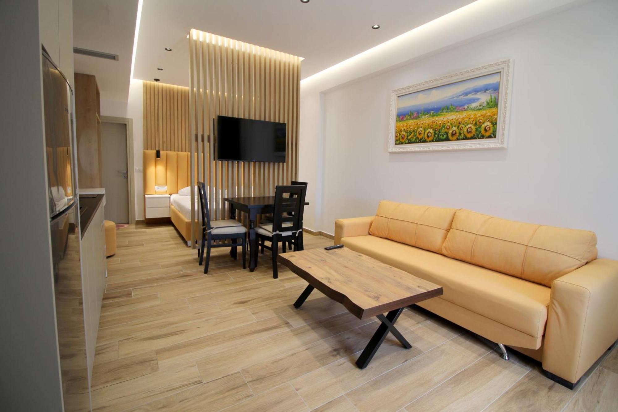 Alis Apartments Saranda Kültér fotó