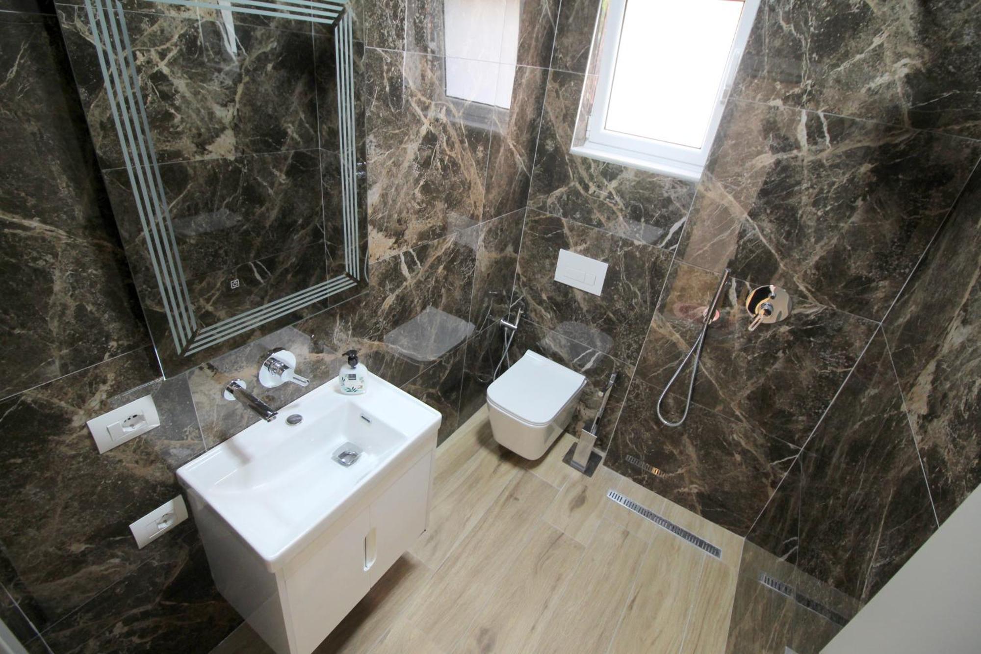 Alis Apartments Saranda Kültér fotó